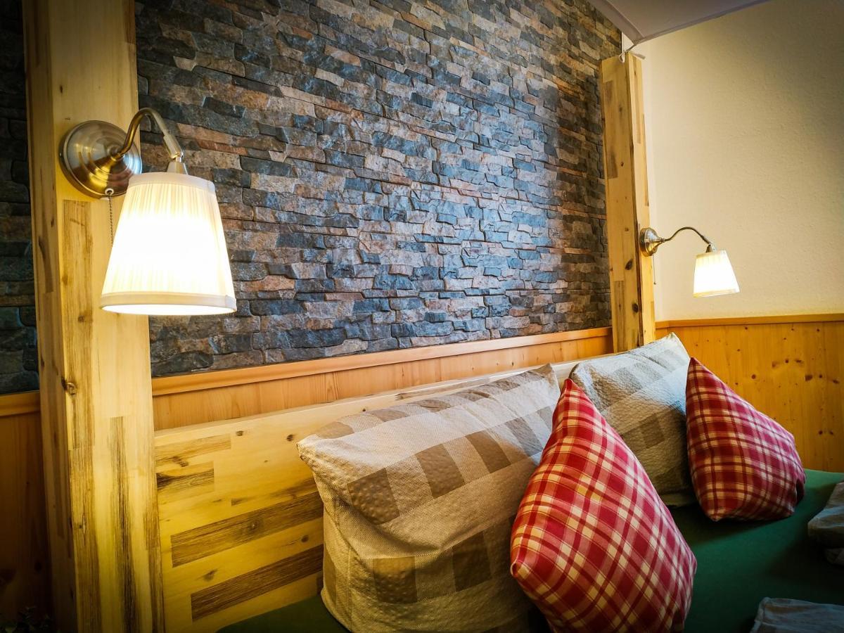 Hotel Landgasthof Sonne มาลแบร์ก ภายนอก รูปภาพ