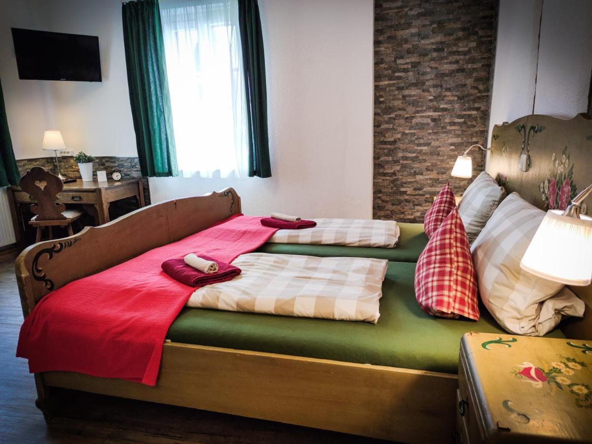 Hotel Landgasthof Sonne มาลแบร์ก ภายนอก รูปภาพ