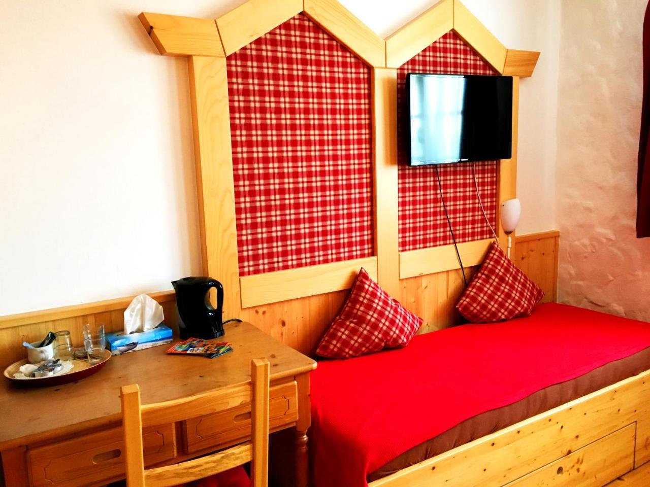 Hotel Landgasthof Sonne มาลแบร์ก ภายนอก รูปภาพ